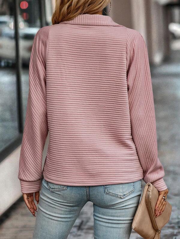 Piper - Elegant V-neck Sweater