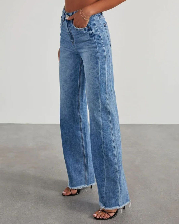 Rhea - High Waisted Jeans