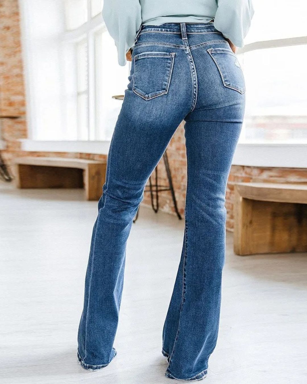 Millie - High Waist Flared Jeans