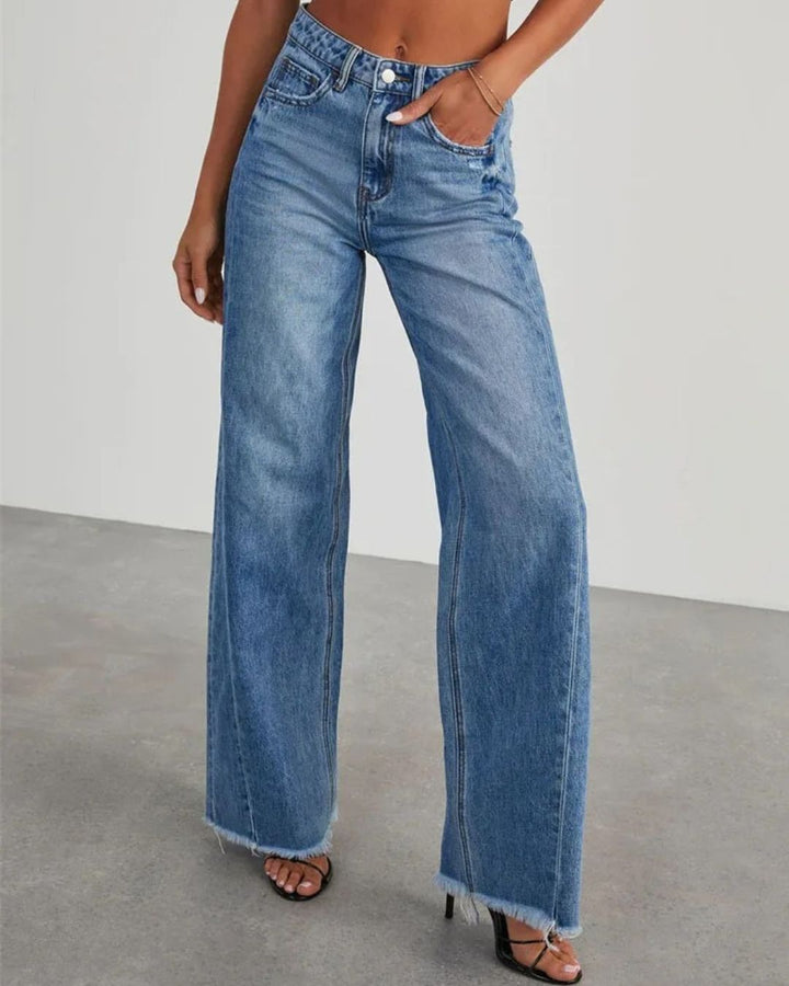 Rhea - High Waisted Jeans